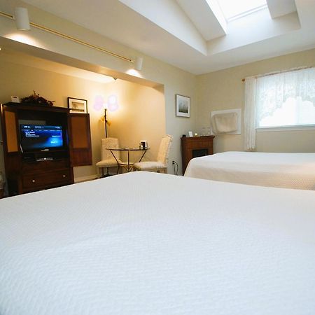 Shaker Mill Inn West Stockbridge Bagian luar foto