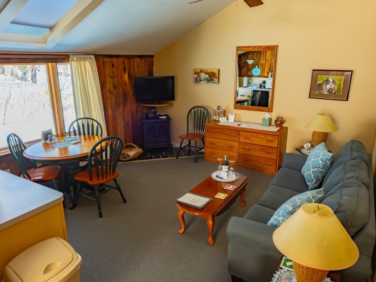 Shaker Mill Inn West Stockbridge Bagian luar foto