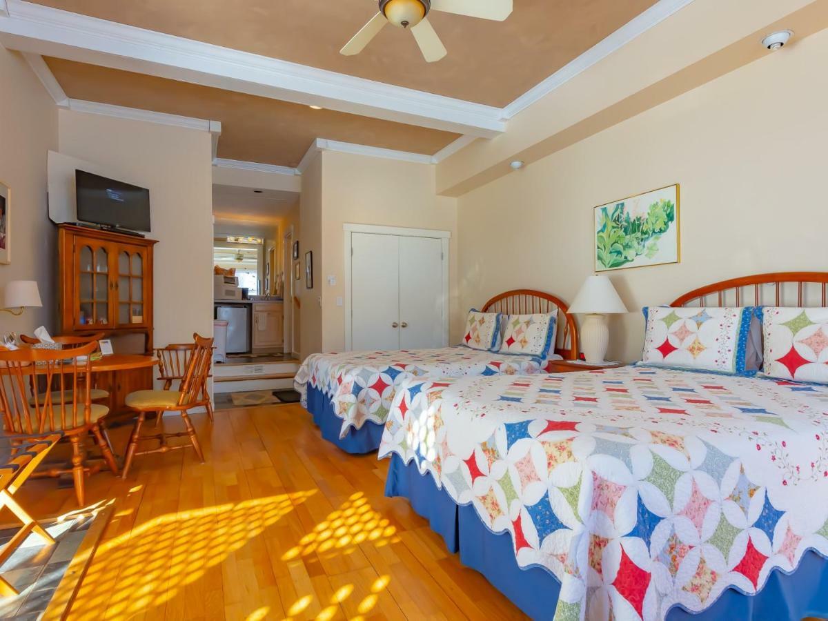 Shaker Mill Inn West Stockbridge Bagian luar foto